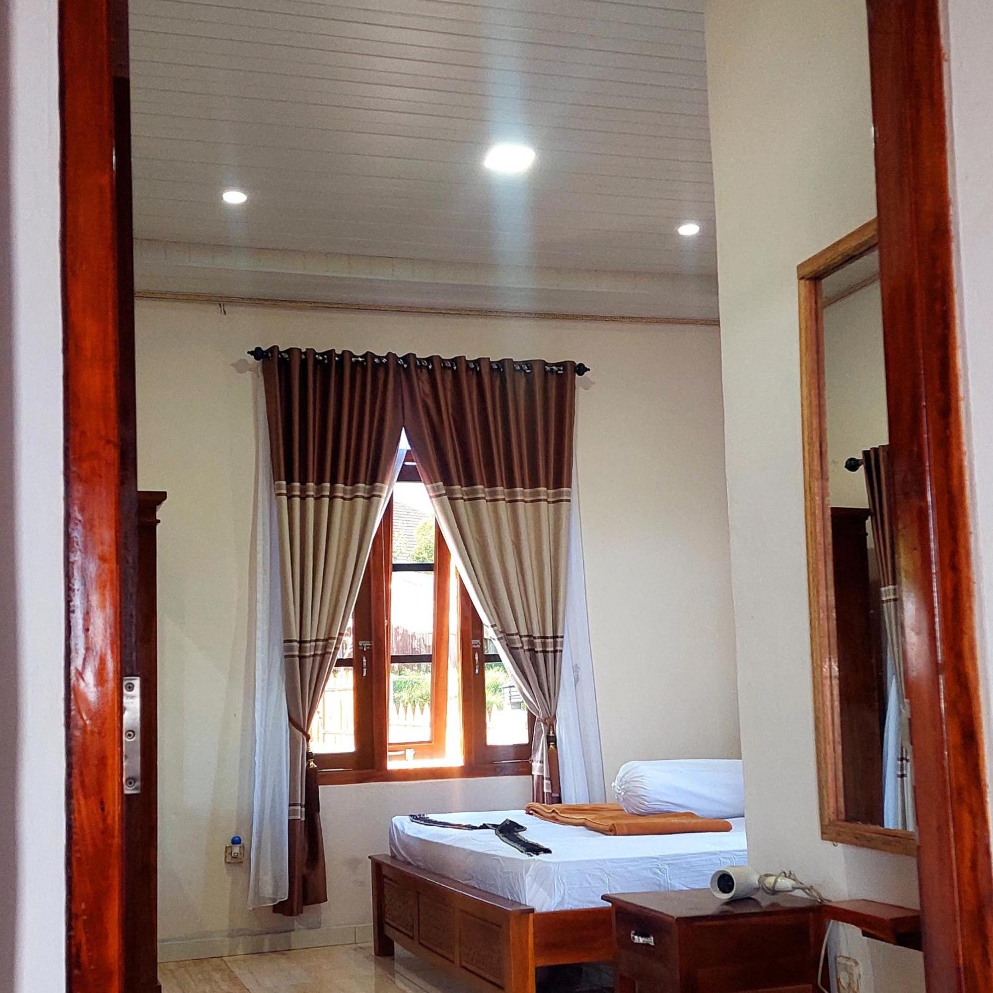 Kopa Hilltop - Family Guest Home روتينج الغرفة الصورة